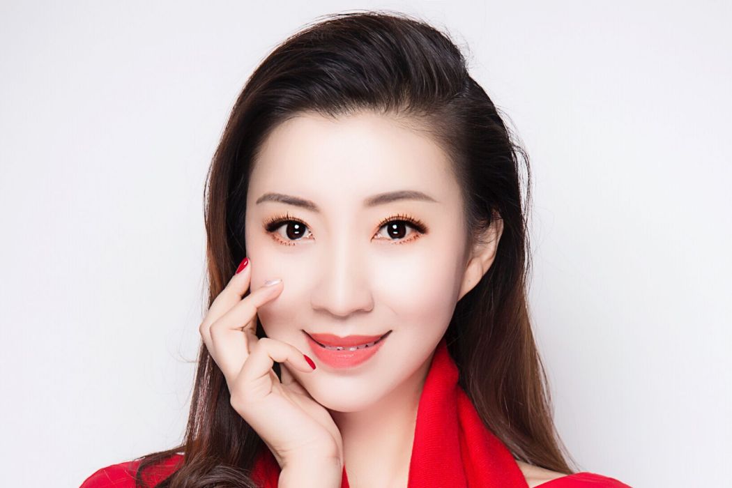 鮑小玉 鮑小玉