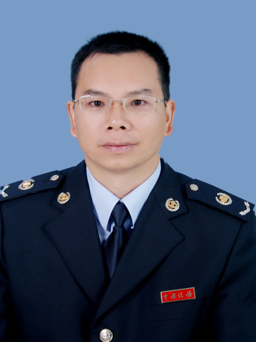江海(廣西梧州藤縣稅務局黨委委員、紀檢組組長) 江海(廣西梧州藤縣稅務局黨委委員、紀檢組組長)