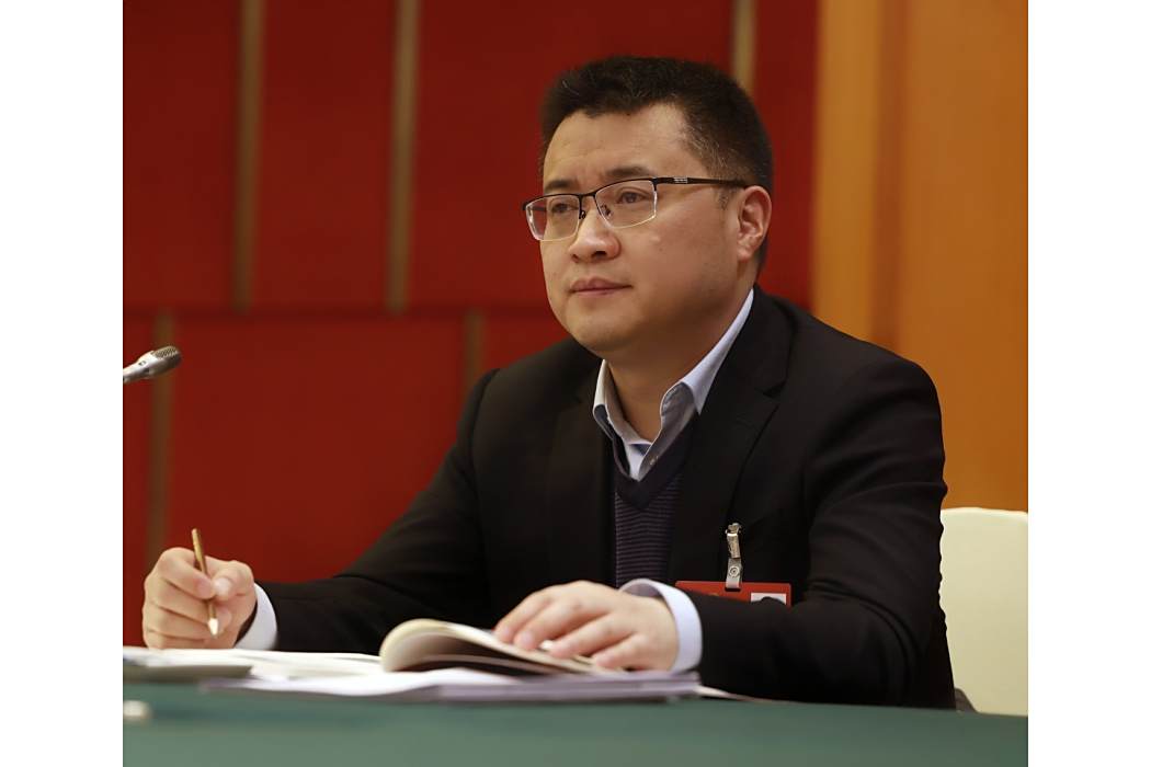 唐青(四川省第十四屆人民代表大會代表) 唐青(四川省第十四屆人民代表大會代表)