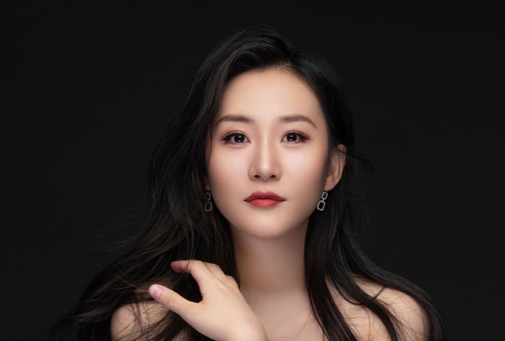 竇昆(內地青年女歌手) 竇昆(內地青年女歌手)