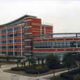 上海大學巴士學院