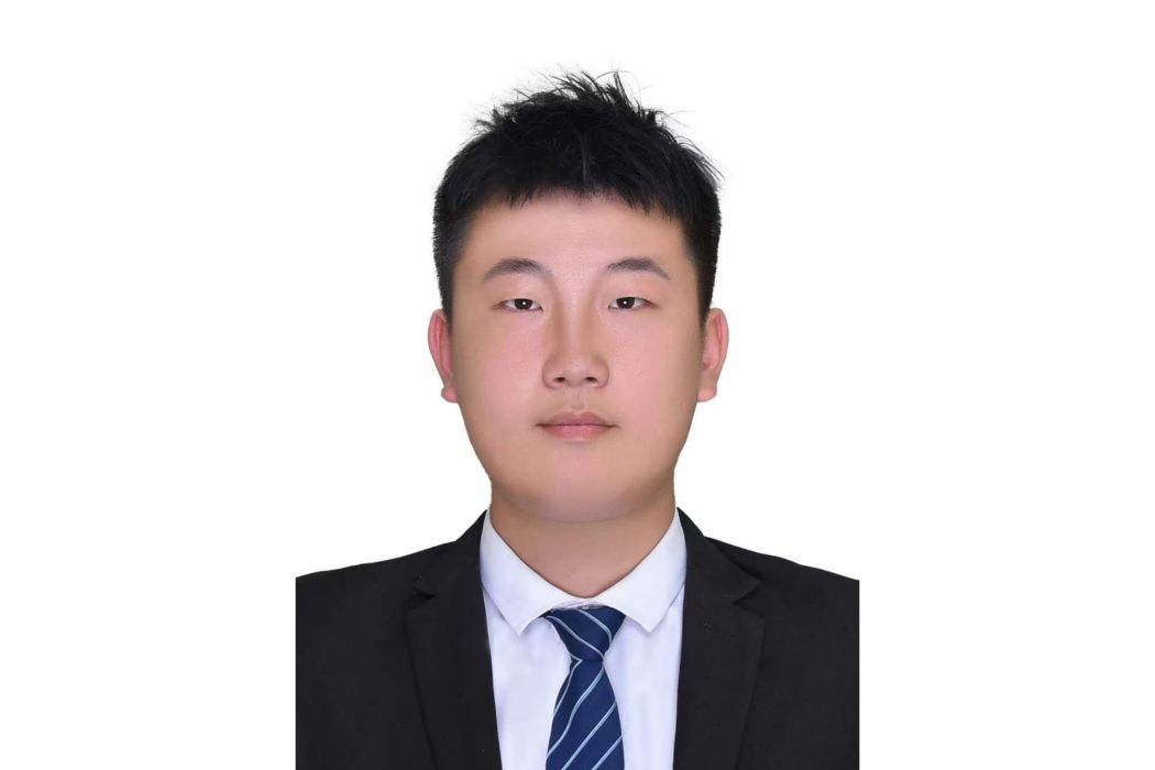 王若宇(錦州市作家協會會員,遼瀋戰役紀念館志願服務隊成員、遼瀋戰役紀念館配水池戰鬥遺址保護中心志願講解員) 王若宇(錦州市作家協會會員,遼瀋戰役紀念館志願服務隊成員、遼瀋戰役紀念館配水池戰鬥遺址保護中心志願講解員)