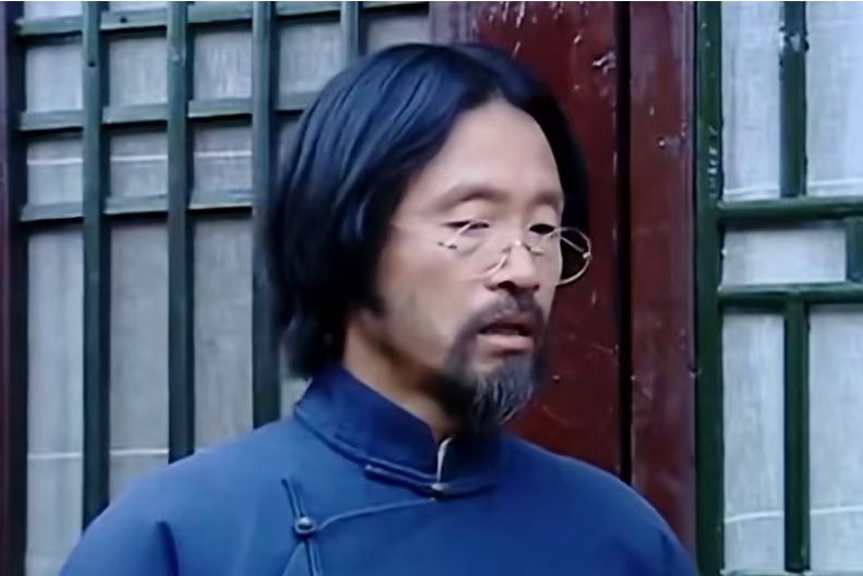 賀家興(諜戰劇《諜變1939》中的角色) 賀家興(諜戰劇《諜變1939》中的角色)