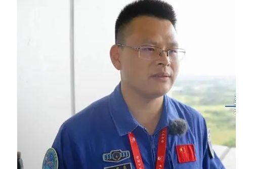 王宇亮 王宇亮