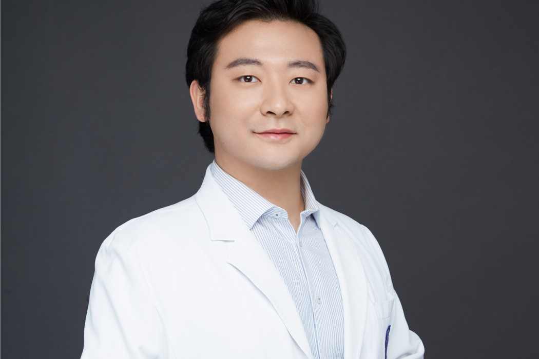 王謙(北京大學國際醫院介入血管外科主治醫師) 王謙(北京大學國際醫院介入血管外科主治醫師)