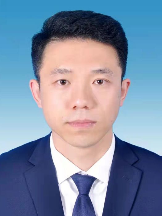 禚堃 禚堃