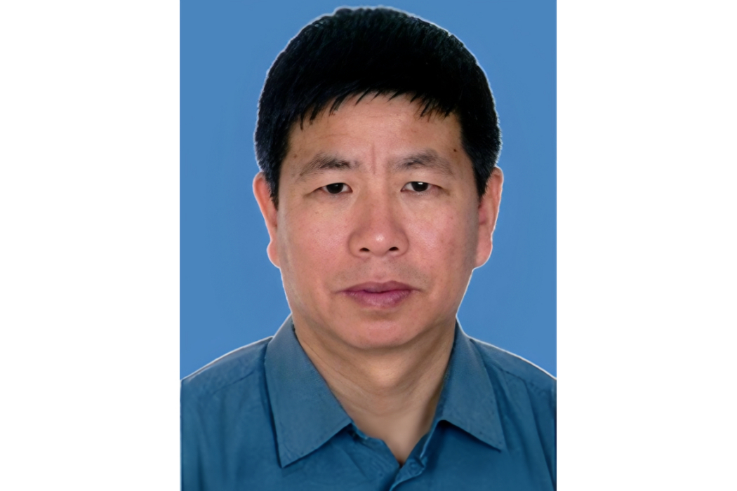 王紹玉(黑龍江省哈爾濱市城鎮化建設領導小組辦公室原主任) 王紹玉(黑龍江省哈爾濱市城鎮化建設領導小組辦公室原主任)