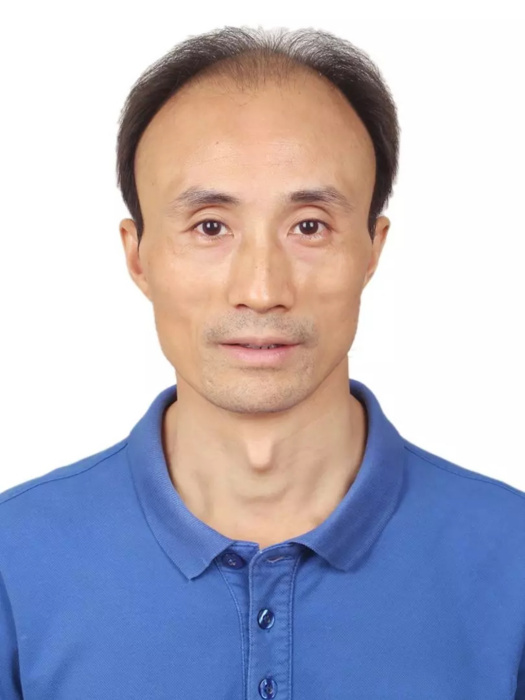 鐘黎明(四川廣安友誼中學教師) 鐘黎明(四川廣安友誼中學教師)