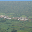 石岩村(峨山縣化念鎮鳳凰村民委員會下轄村) 石岩村(峨山縣化念鎮鳳凰村民委員會下轄村)