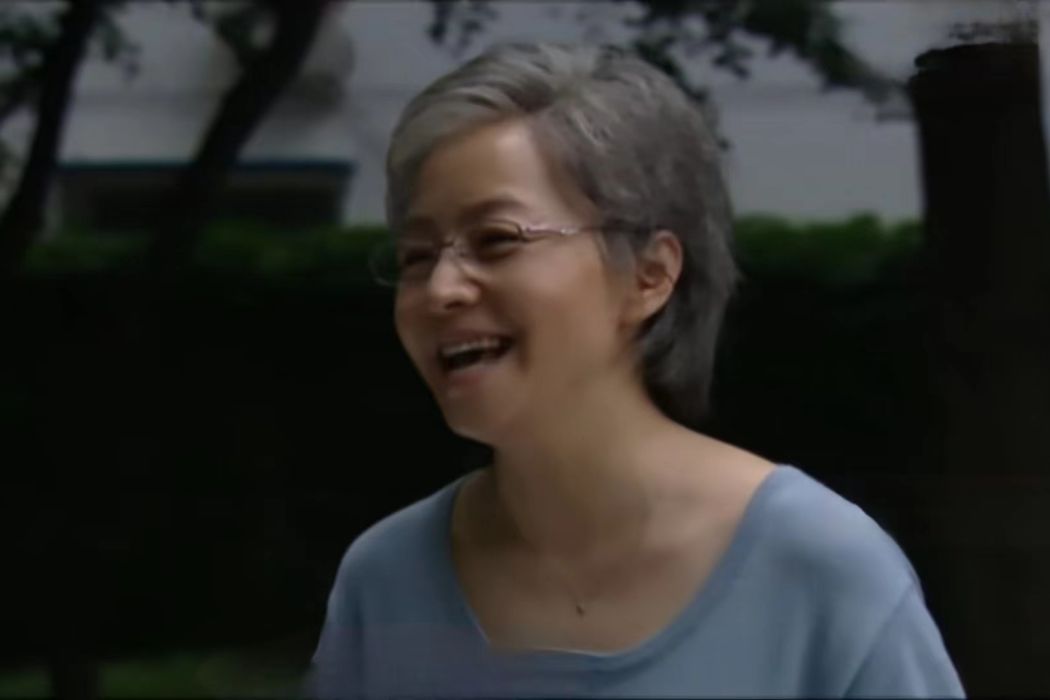 紫霞(都市情感劇《老牛家的戰爭》中的角色) 紫霞(都市情感劇《老牛家的戰爭》中的角色)