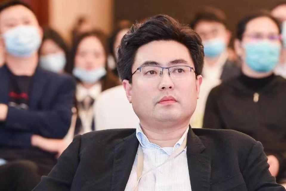 趙冬冬(江蘇蘇北糧油股份有限公司董事長) 趙冬冬(江蘇蘇北糧油股份有限公司董事長)