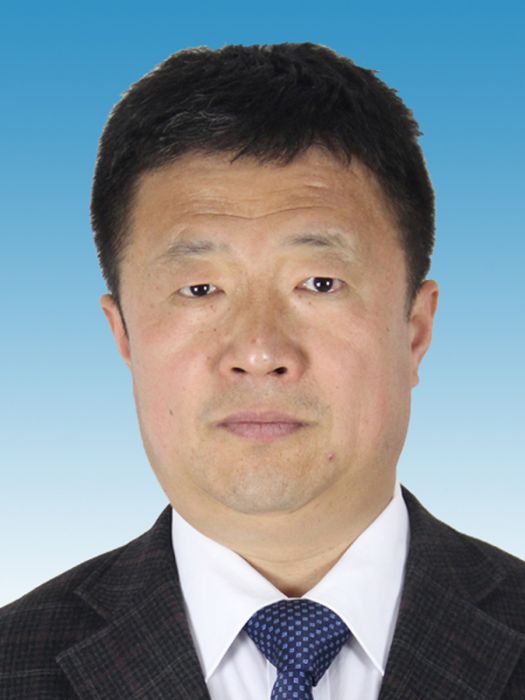 李君(山東省泰安市岱嶽區人社局黨組成員、四級調研員) 李君(山東省泰安市岱嶽區人社局黨組成員、四級調研員)