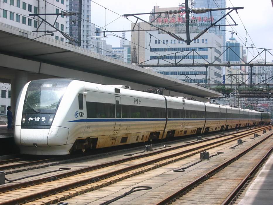 D681次 D681次