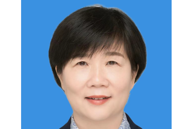 黃艷(河南省安陽市教育局原黨組書記、局長、政協第十四屆安陽市委員會副主席) 黃艷(河南省安陽市教育局原黨組書記、局長、政協第十四屆安陽市委員會副主席)