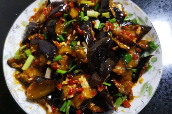 菜乾扣紫茄 菜乾扣紫茄