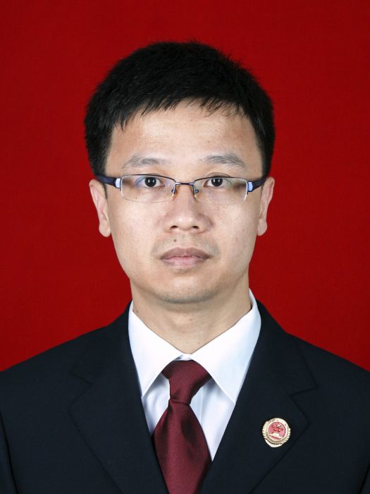 歐陽偉(漳州市漳浦縣人民檢察院黨組書記、檢察長) 歐陽偉(漳州市漳浦縣人民檢察院黨組書記、檢察長)