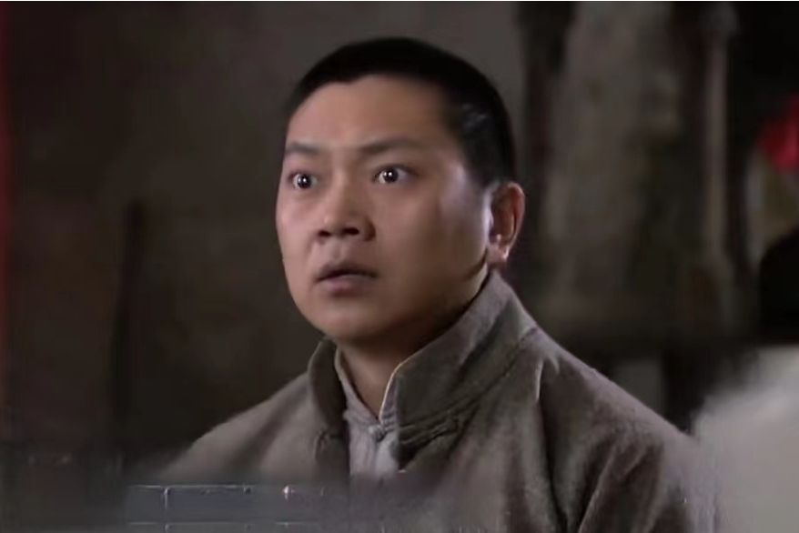 周小山(近代傳奇劇《十里香大酒坊》中的角色) 周小山(近代傳奇劇《十里香大酒坊》中的角色)