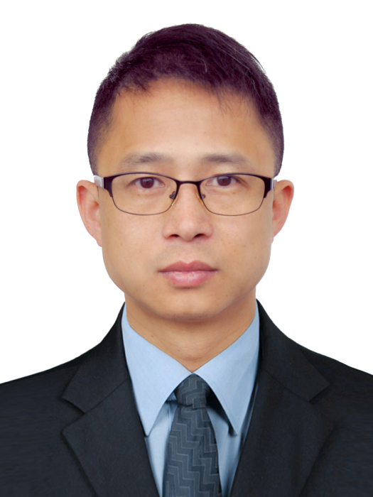 周建雄(四川省彭州市交通運輸局黨組成員、副局長) 周建雄(四川省彭州市交通運輸局黨組成員、副局長)