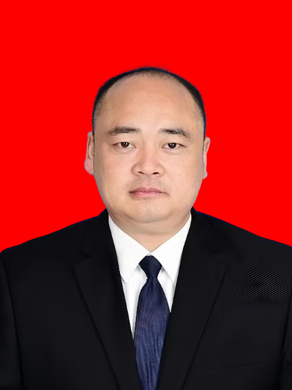 劉立峰(湖南省株洲市石峰區人大常委會黨組成員、副主任) 劉立峰(湖南省株洲市石峰區人大常委會黨組成員、副主任)