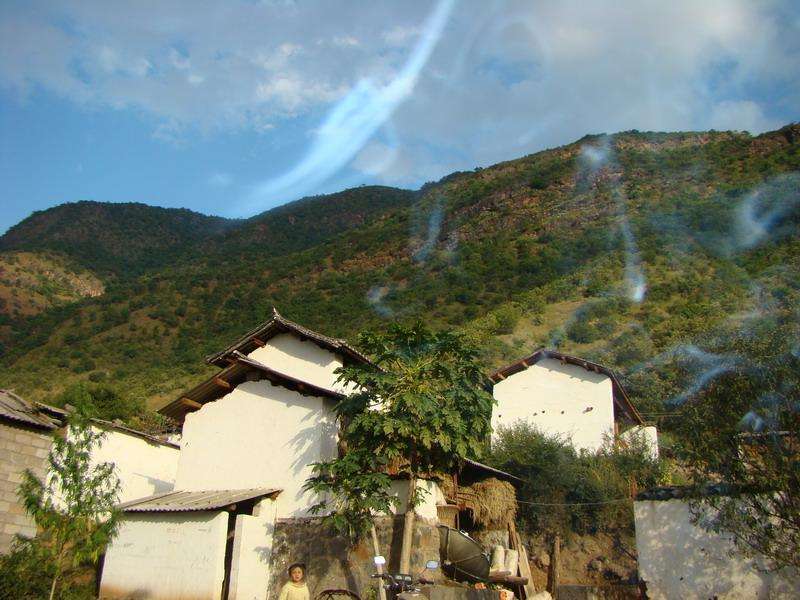 太陽坪村(雲南省大理白族自治州大理市雙廊鎮下轄村) 太陽坪村(雲南省大理白族自治州大理市雙廊鎮下轄村)