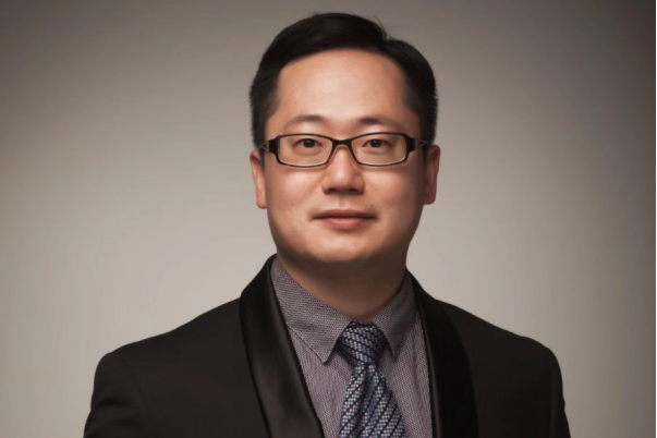 梁驍(中國僑聯青年委員會委員) 梁驍(中國僑聯青年委員會委員)