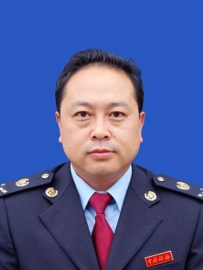 黎剛(昭通市永善縣稅務局黨委委員、副局長) 黎剛(昭通市永善縣稅務局黨委委員、副局長)