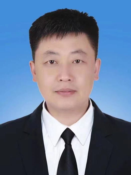 李大偉(山東省棲霞市人力資源和社會保障局副局長) 李大偉(山東省棲霞市人力資源和社會保障局副局長)