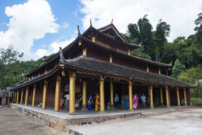 三角寺