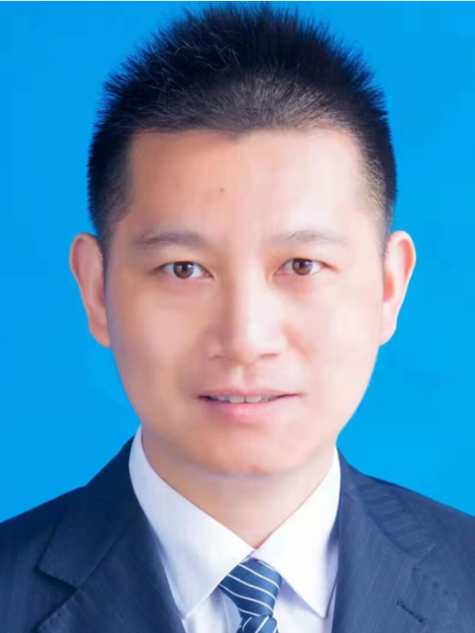楊治(安徽省銅陵市銅官區委常委、區紀委書記、區監委主任) 楊治(安徽省銅陵市銅官區委常委、區紀委書記、區監委主任)