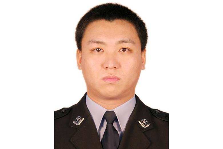 劉旭明(黑龍江省鶴崗市蘿北縣公安局法制大隊原二級警長) 劉旭明(黑龍江省鶴崗市蘿北縣公安局法制大隊原二級警長)