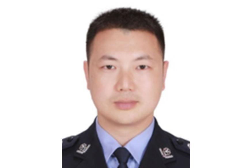 李國平(達州市公安局強制醫療所副所長) 李國平(達州市公安局強制醫療所副所長)
