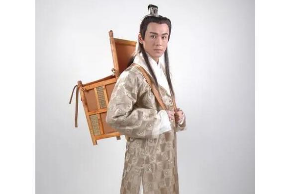 秦風(古裝情感電視劇《新醉打金枝》中的角色) 秦風(古裝情感電視劇《新醉打金枝》中的角色)