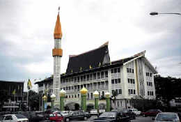 斯里巴加灣市伊斯蘭與馬來建築風格的建築物