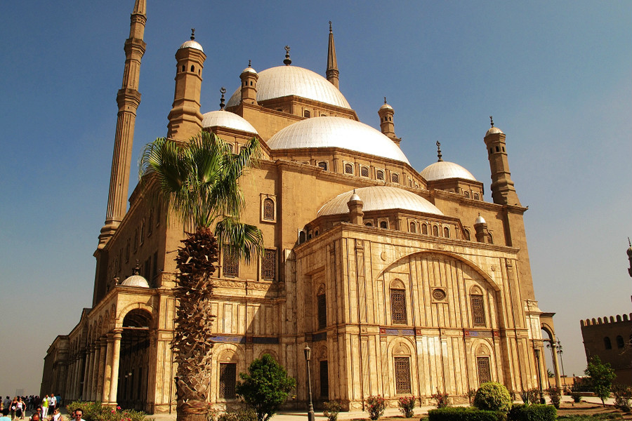 阿慕爾·本·阿綏大清真寺
