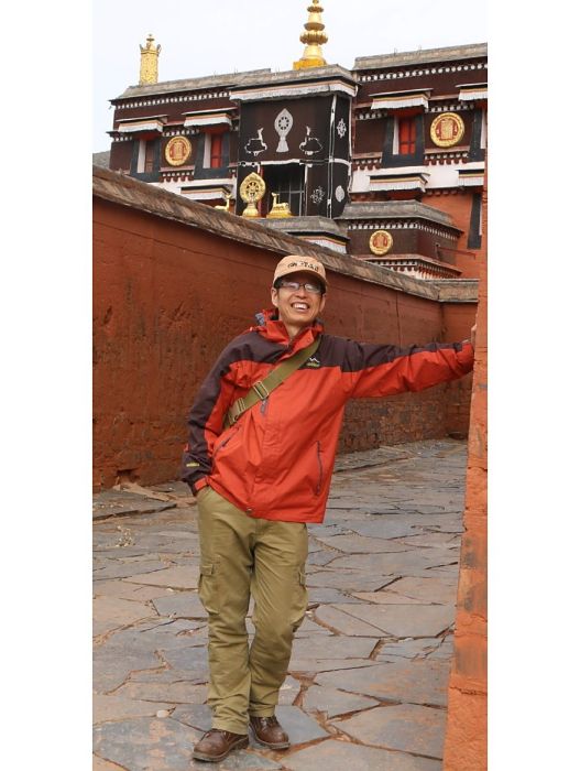 陳杰(中國海洋大學文學與新聞傳播學院碩士生導師)