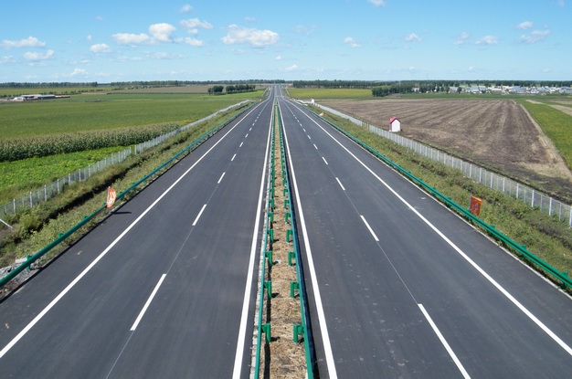 綏北高速公路
