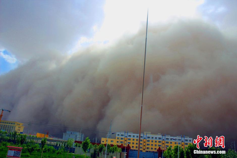 新疆沙塵暴
