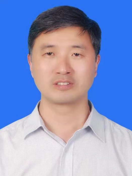 陳興華(安徽省阜陽市潁東區政府副區長) 陳興華(安徽省阜陽市潁東區政府副區長)