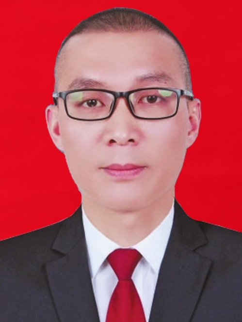 王官進 王官進