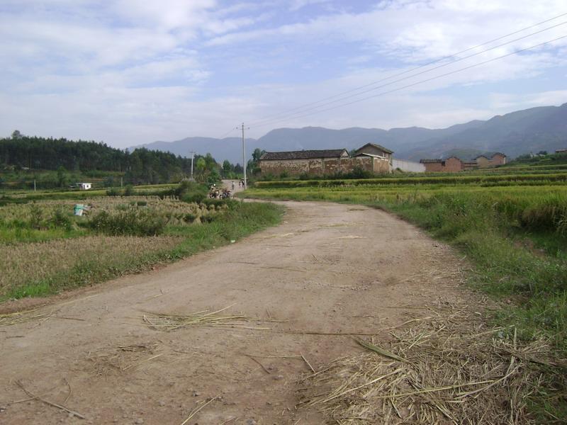 蟒龍村 蟒龍村