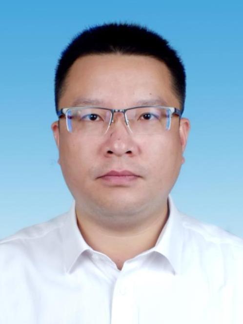 姚偉(浙江省嘉興市南湖區經濟信息商務局黨組成員、區產業融合發展服務中心主任,四級主任科員) 姚偉(浙江省嘉興市南湖區經濟信息商務局黨組成員、區產業融合發展服務中心主任,四級主任科員)