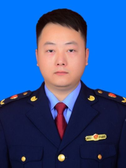 張卿(湖北省十堰市竹山縣市場監督管理局總工程師) 張卿(湖北省十堰市竹山縣市場監督管理局總工程師)