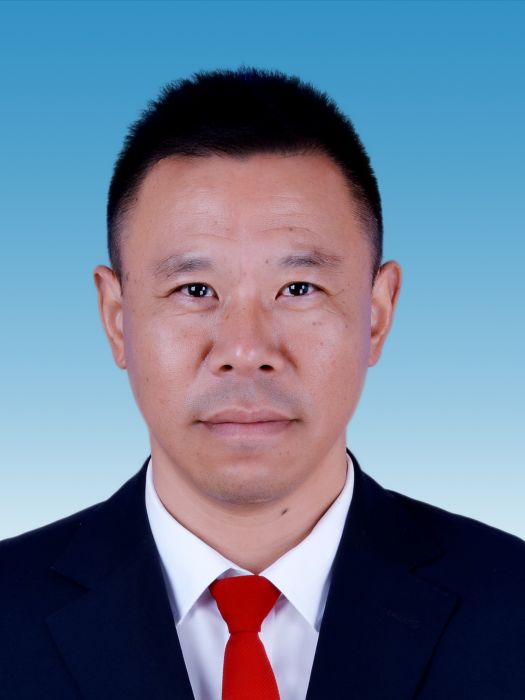 閆輝(湖北省當陽市市場監督管理局黨組成員、副局長) 閆輝(湖北省當陽市市場監督管理局黨組成員、副局長)