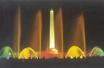 河南最大的音樂噴泉南陽解放廣場音樂噴泉