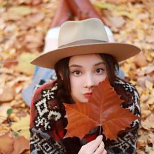 彭小苒