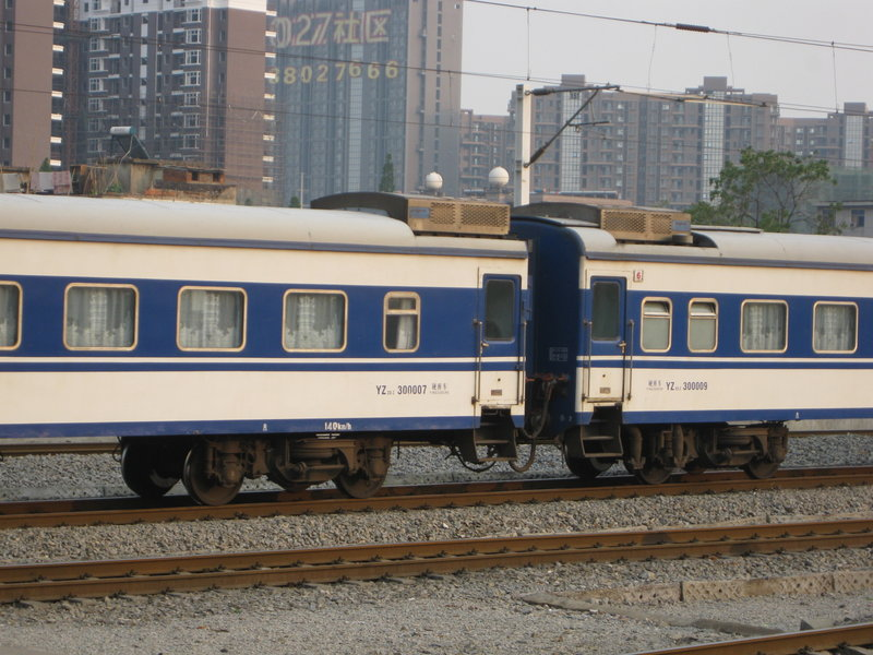 武漢局的25Z型客車，後轉配至呼和浩特局
