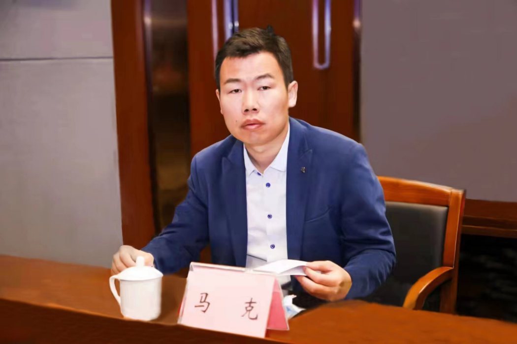 馬克(大連理工大學教授) 馬克(大連理工大學教授)