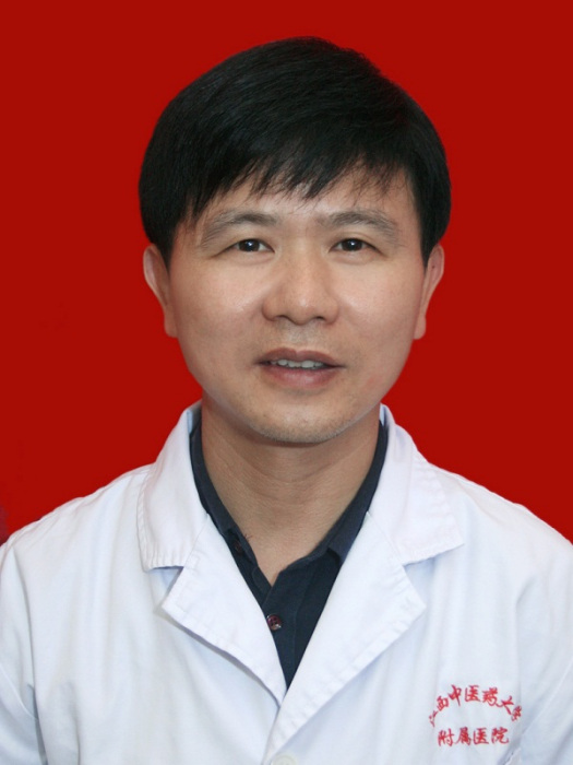 陳光華(江西中醫藥大學附屬醫院副主任中醫師) 陳光華(江西中醫藥大學附屬醫院副主任中醫師)