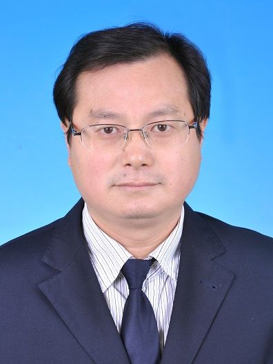 吳建華(安徽省黃山市公路管理服務中心祁門分中心副主任) 吳建華(安徽省黃山市公路管理服務中心祁門分中心副主任)