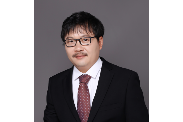 王中健(科技情報與數據分析專家) 王中健(科技情報與數據分析專家)
